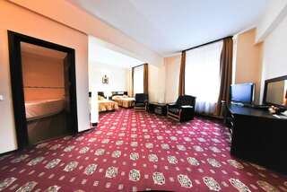 Отель Hotel Magic Trivale Питешти Стандартный двухместный номер с 1 кроватью-4